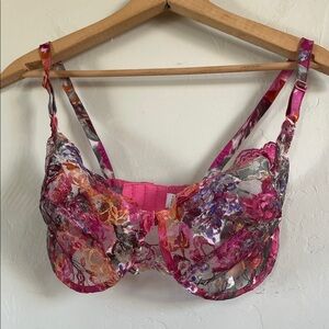 Warner's Vibrant Floral Lace Bra - Pink and Multicolor